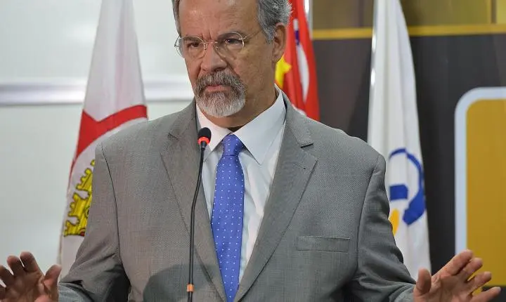 Políticos de todos os espectros homenageiam Raul Jungmann, morto ontem