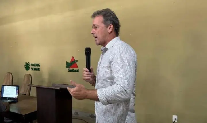 Prefeitura discute com Sindicato Rural e produtores plano para recuperar estradas rurais